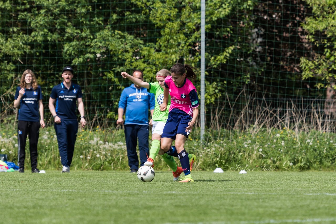 Bild 183 - wBJ HSV - VfL Wolfsburg : Ergebnis: 4:1